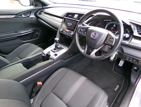 Used Honda Civic 2020 for sale - 76167038: Photo 11
