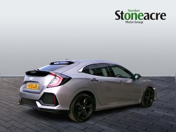 Used Honda Civic 2020 for sale - 76167038: Photo 2