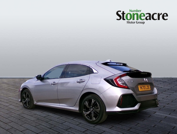 Used Honda Civic 2020 for sale - 76167038: Photo 4