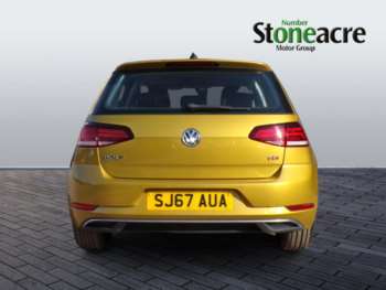 Used Volkswagen Golf 2017 for sale - 74228169: Photo