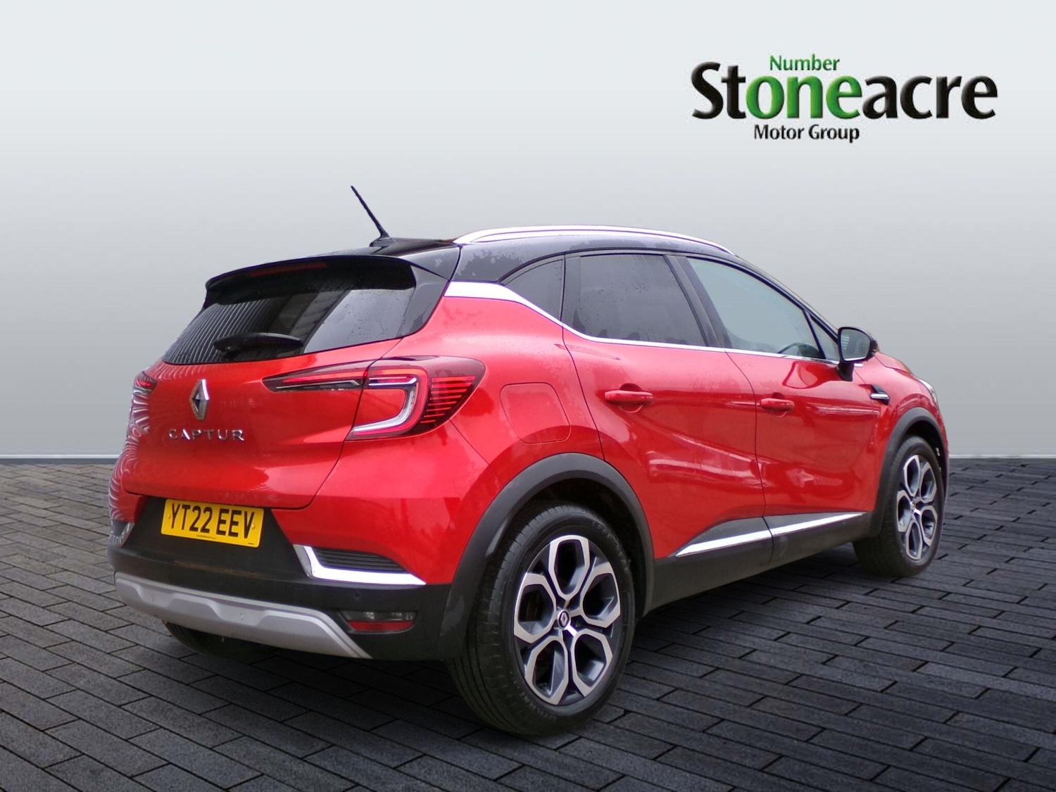 Used Renault Captur for sale - 78047600: Photo 2