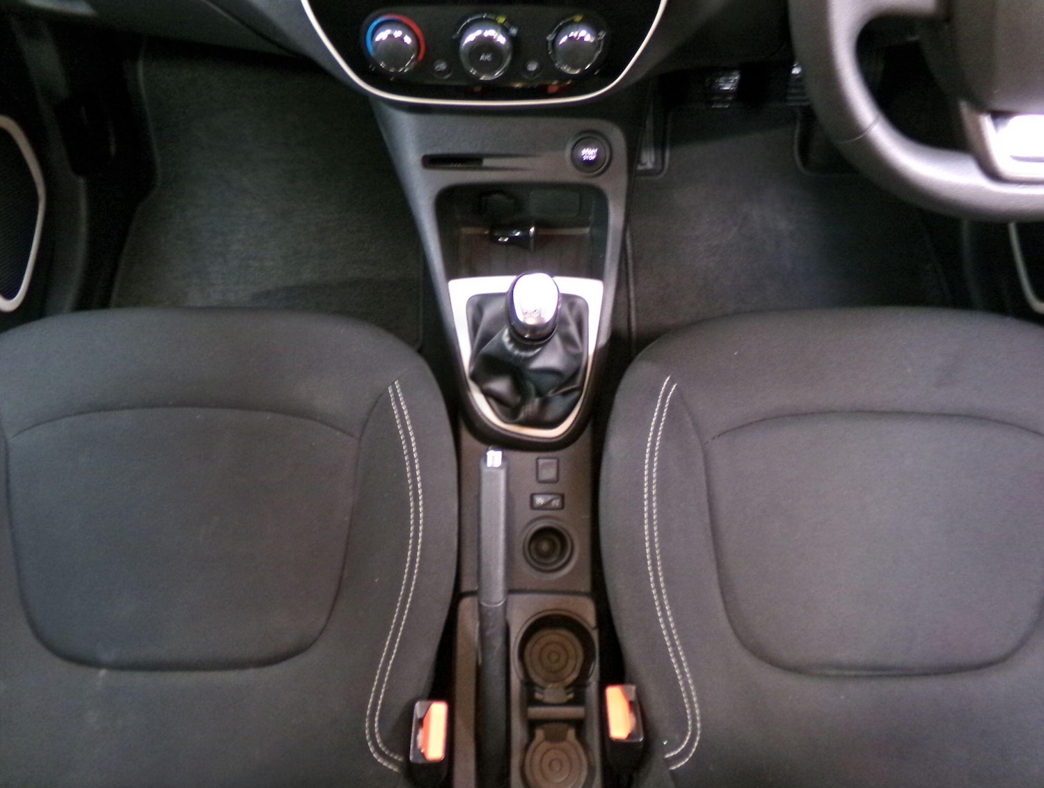 Used Renault Captur 2020 for sale - 77097493: Photo 16