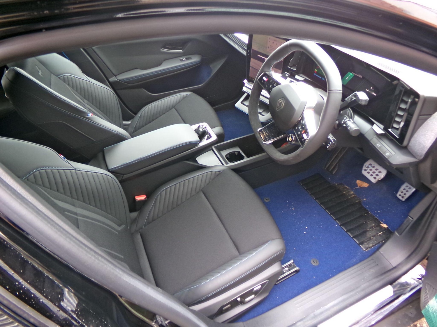 Used Renault Scenic E-Tech 2026 for sale - 78007504: Photo 11