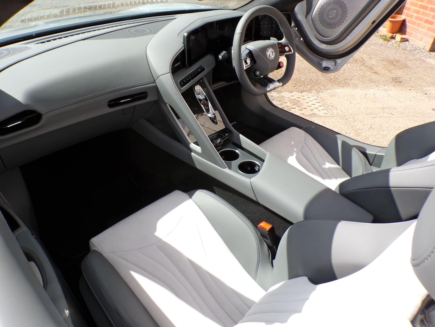 Used MG Cyberster for sale - 76473938: Photo 13