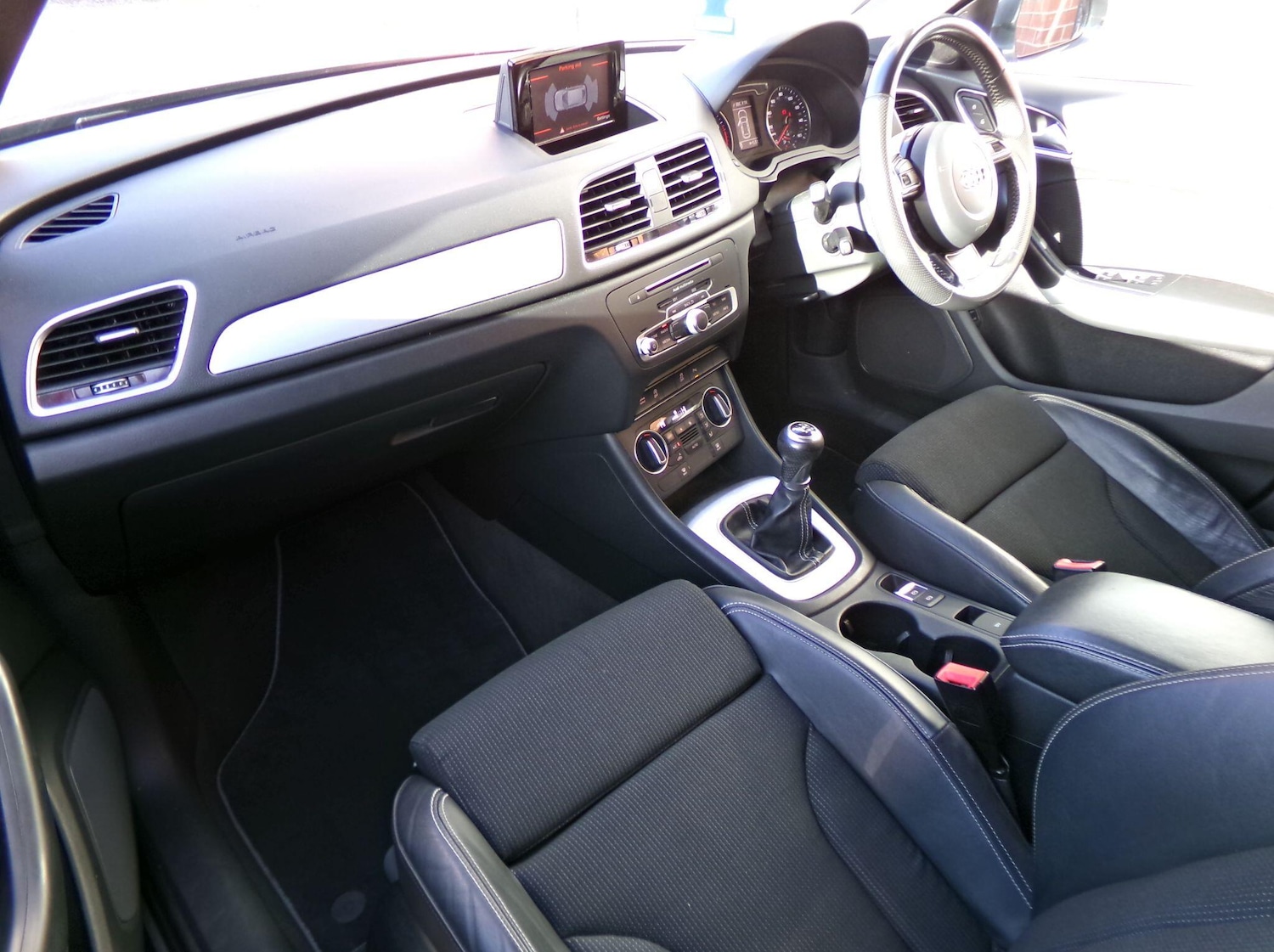 Used Audi Q3 2018 for sale - 76645320: Photo 13