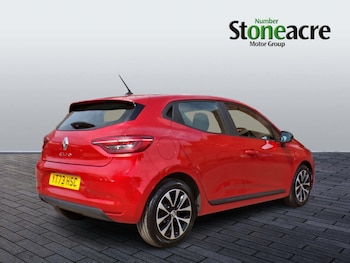 Used Renault Clio 2023 for sale - 75623940: Photo