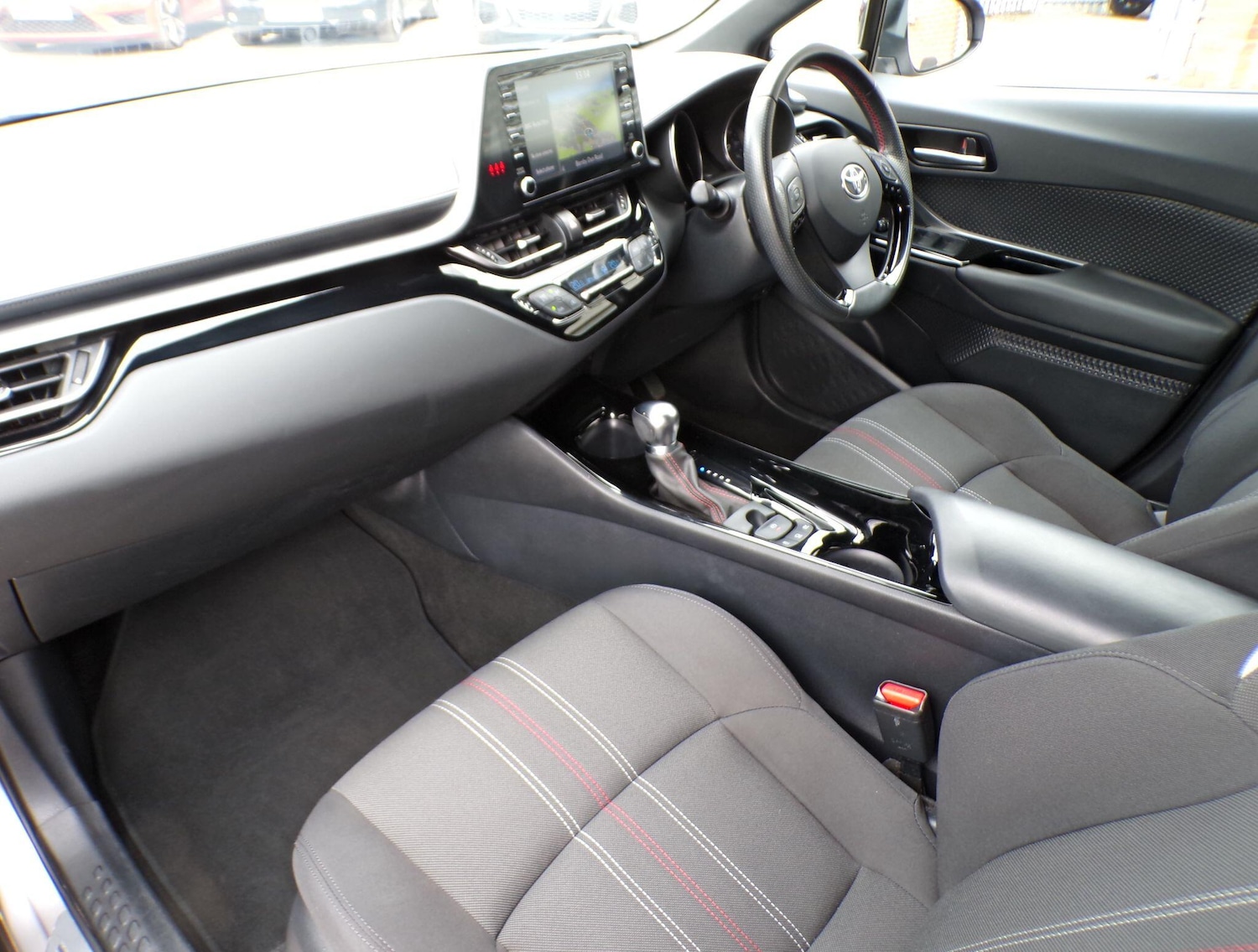 Used Toyota C-HR 2021 for sale - 76942627: Photo 13