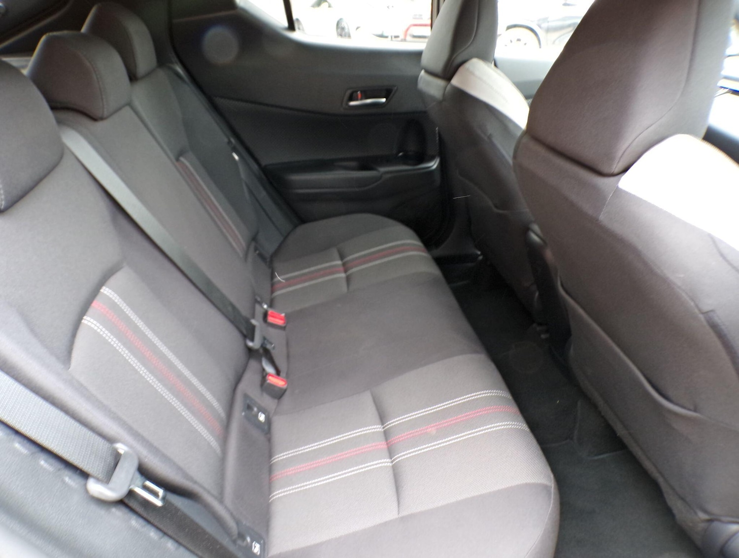 Used Toyota C-HR 2021 for sale - 76942627: Photo 18