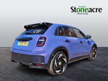 Used Abarth 600e 2025 for sale - 75507864: Photo