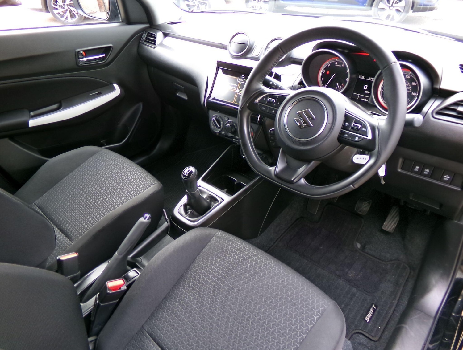 Used Suzuki Swift 2023 for sale - 76786665: Photo 11