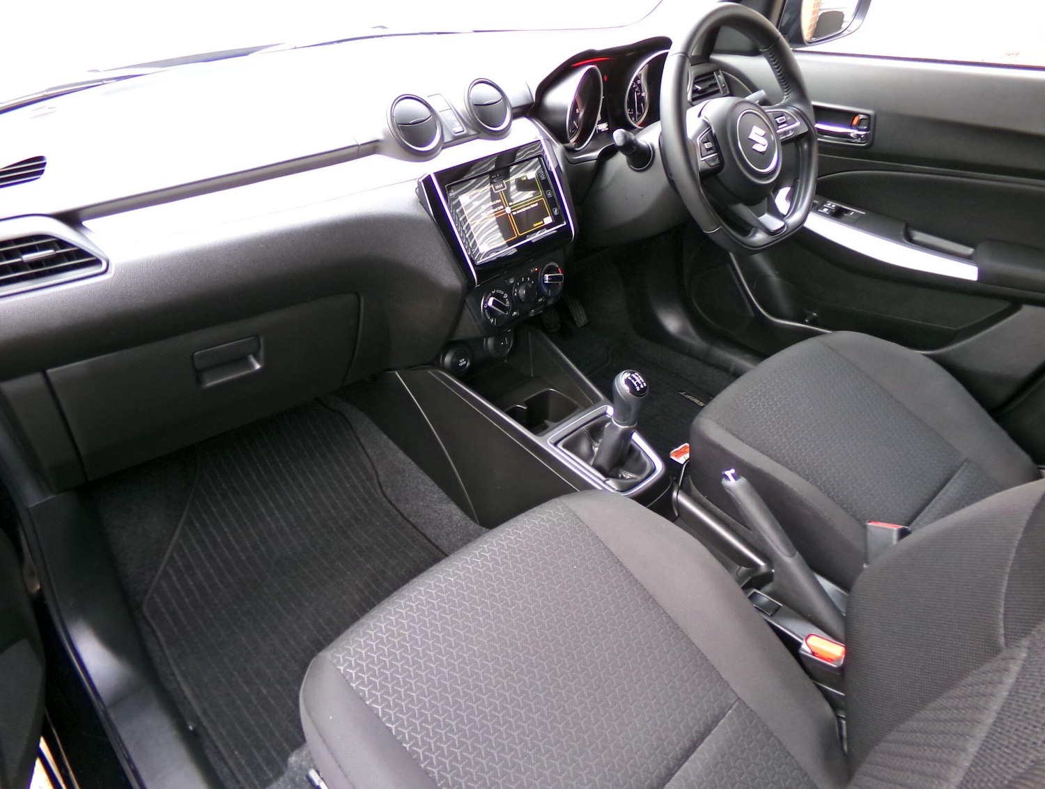 Used Suzuki Swift 2023 for sale - 76786665: Photo 13