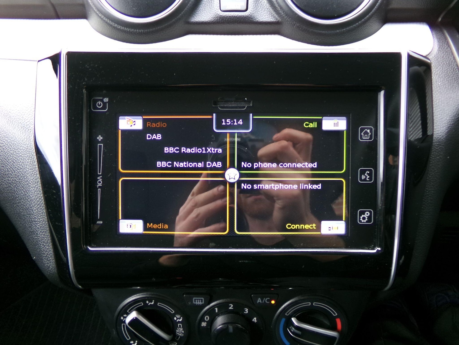 Used Suzuki Swift 2023 for sale - 76786665: Photo 15