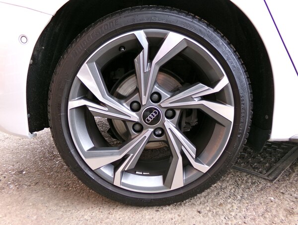 Used Audi A3 2023 for sale - 76226604: Photo 9