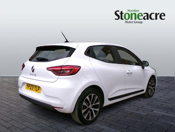 Used Renault Clio 2023 for sale - 78705570: Photo