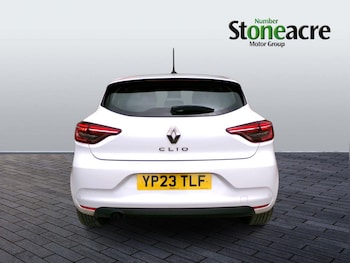 Used Renault Clio 2023 for sale - 78705570: Photo