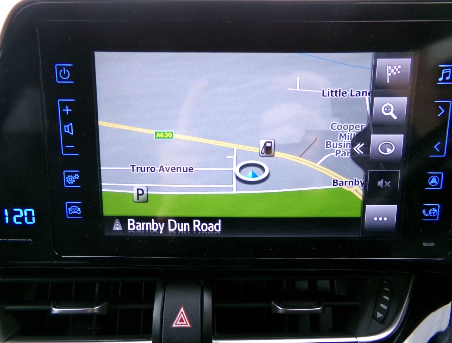 Used Toyota C-HR 2018 for sale - 76539143: Photo 16