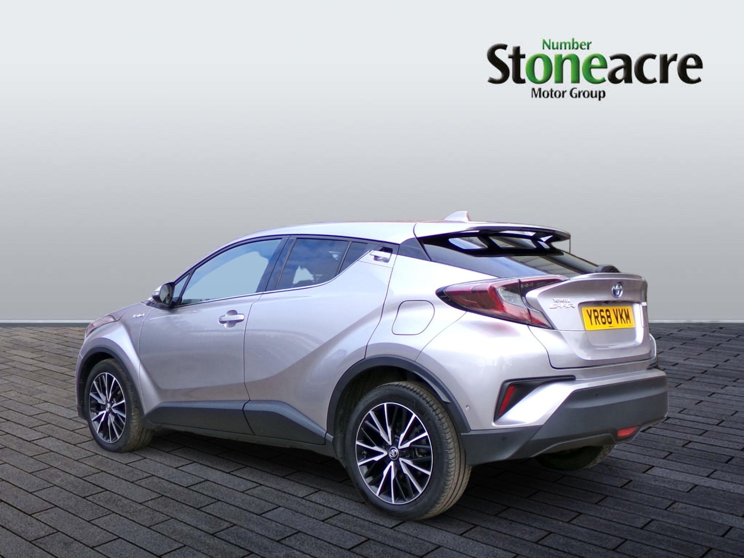 Used Toyota C-HR 2018 for sale - 76539143: Photo 4