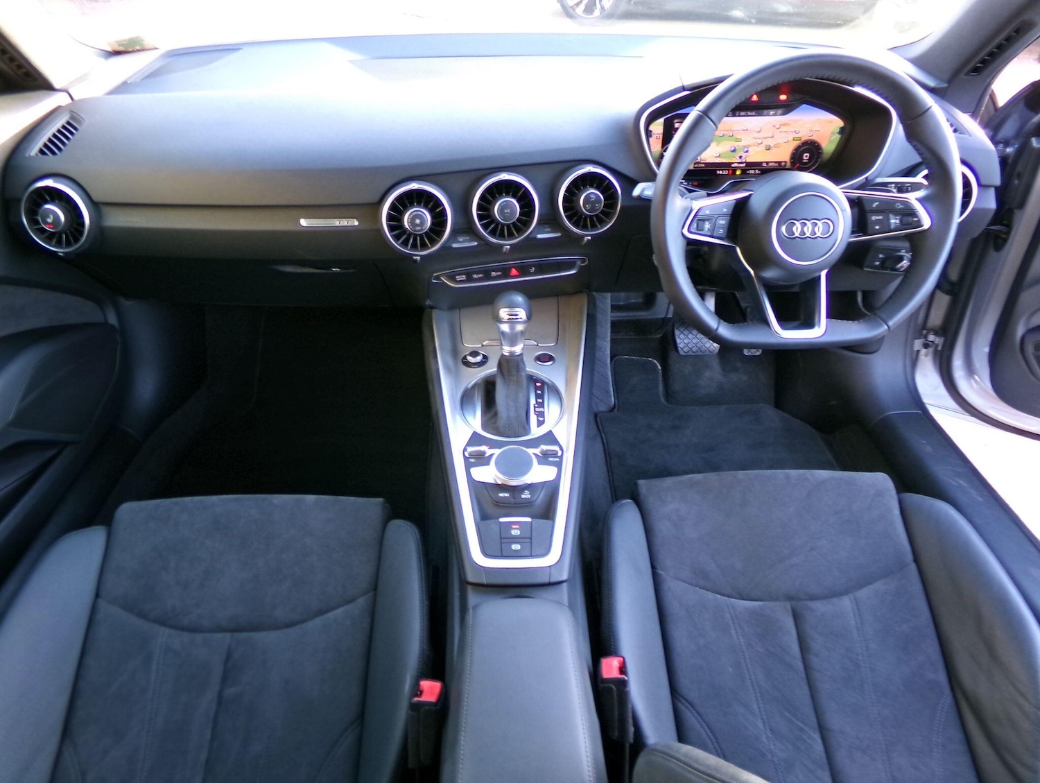 Used Audi TT 2021 for sale - 77016068: Photo 12