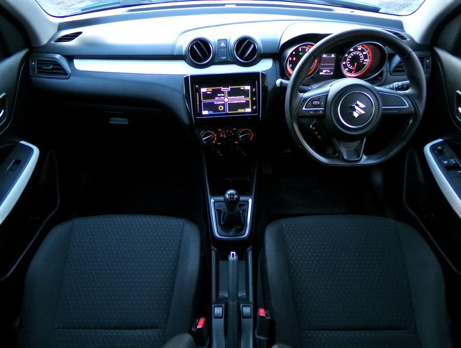 Used Suzuki Swift 2020 for sale - 77291006: Photo 12