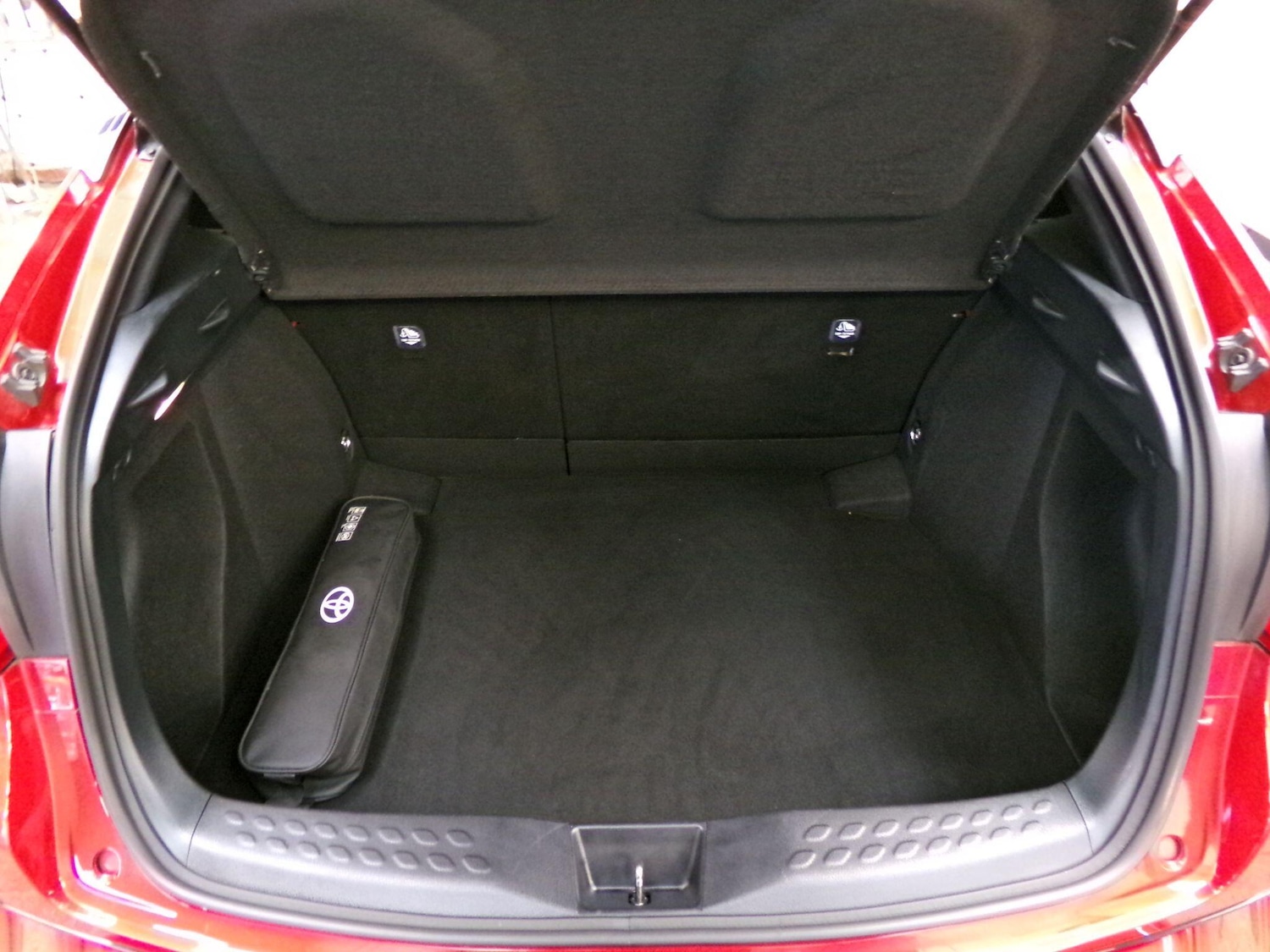 Used Toyota C-HR 2022 for sale - 76866435: Photo 10