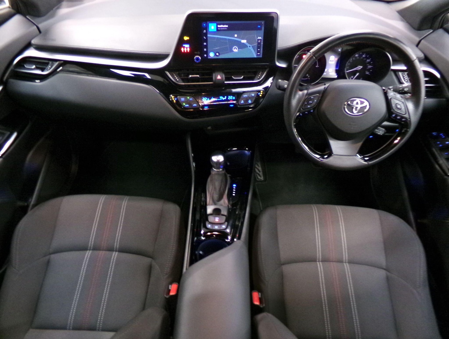 Used Toyota C-HR 2022 for sale - 76866435: Photo 12