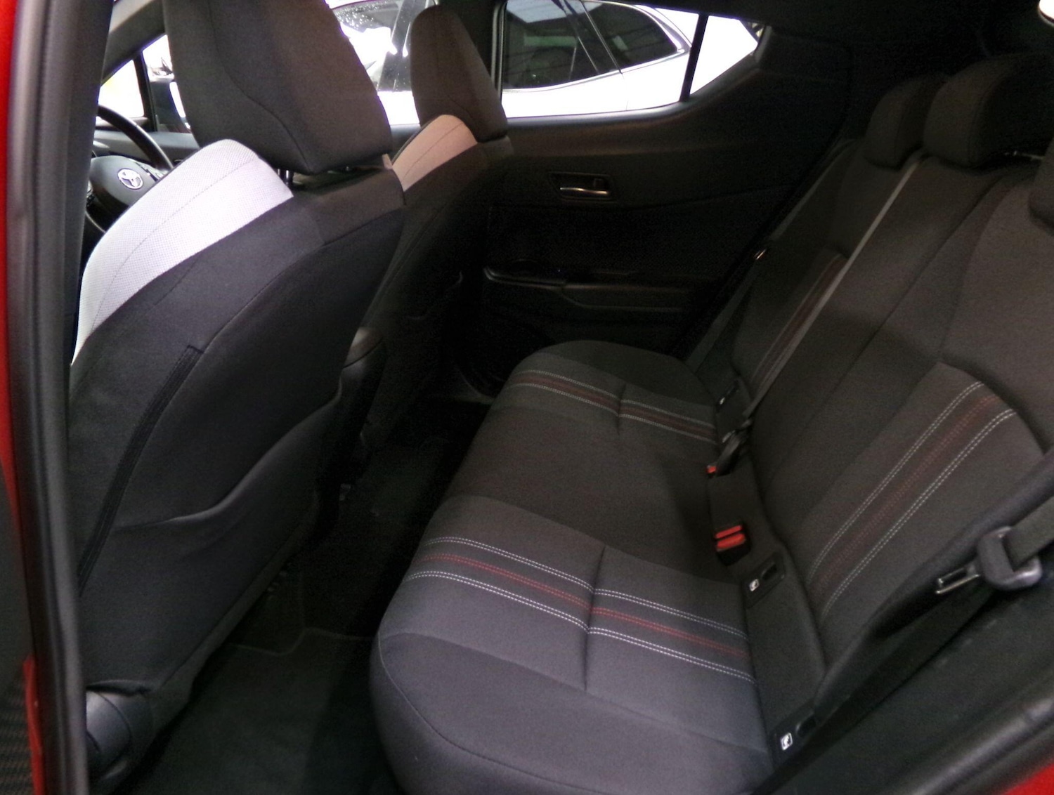 Used Toyota C-HR 2022 for sale - 76866435: Photo 21