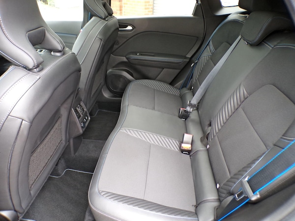 Used Renault Other 2024 for sale - 75477943: Photo 20