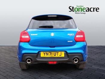 Used Suzuki Swift 2021 for sale - 75678297: Photo