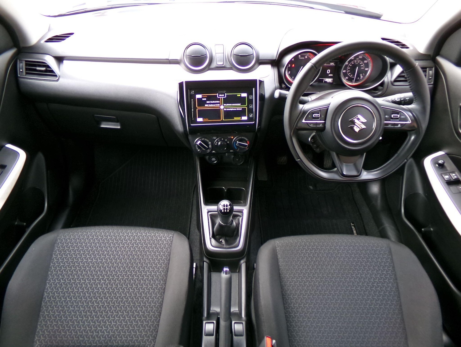 Used Suzuki Swift 2023 for sale - 76380791: Photo 12