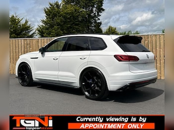 Used Volkswagen Touareg 2018 for sale - 78689743: Photo