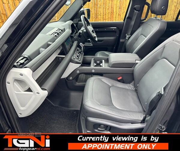 Used Land Rover Defender 2024 for sale - 75901082: Photo 32