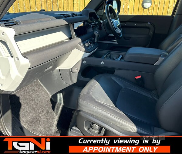 Used Land Rover Defender 2022 for sale - 74535019: Photo 15