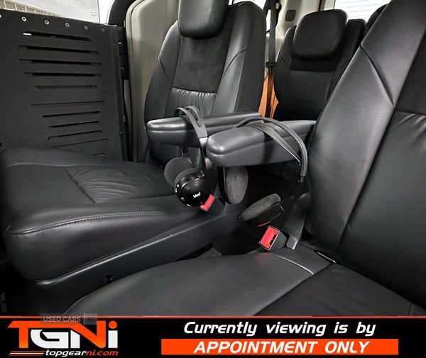 Used Chrysler Grand Voyager 2010 for sale - 77204505: Photo 32