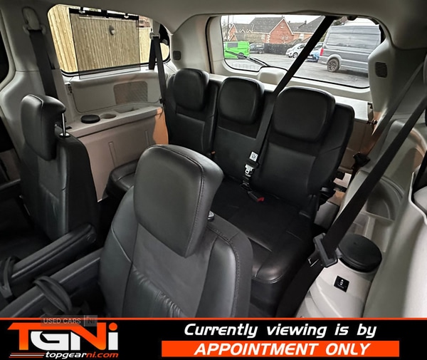 Used Chrysler Grand Voyager 2010 for sale - 77204505: Photo 8