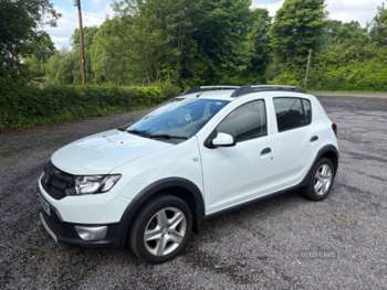2015 - 1.5 dCi Laureate 5dr