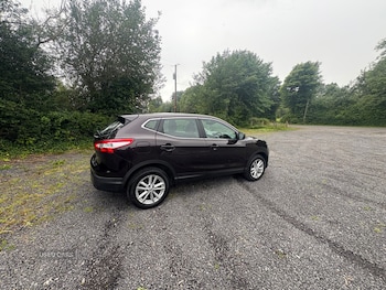 Used Nissan Qashqai 2015 for sale - 75521268: Photo