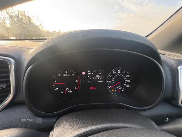 Used Volkswagen Golf 2015 for sale - 76900015: Photo 9