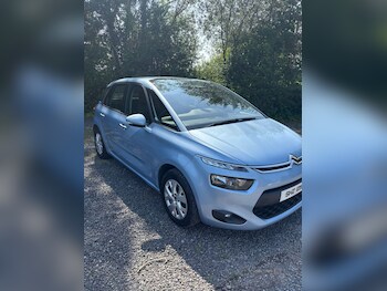 Used Citroen C4 Picasso 2014 for sale - 75697644: Photo