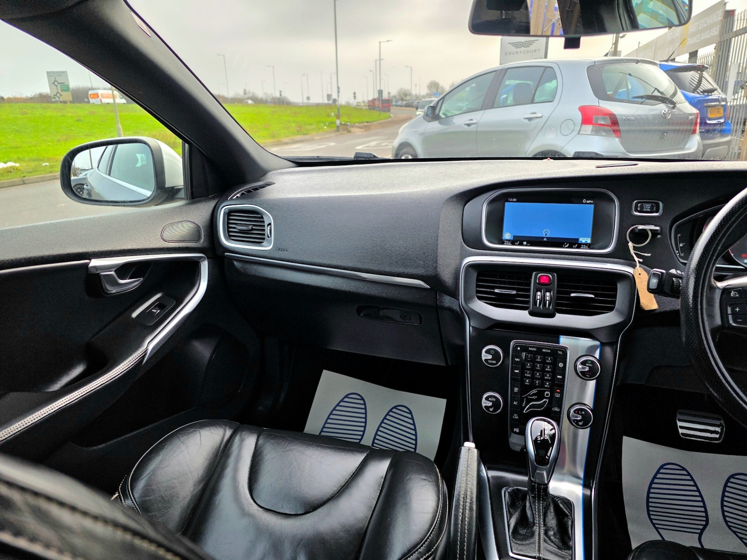 Used Volvo V40 2015 for sale - 77385553: Photo 39