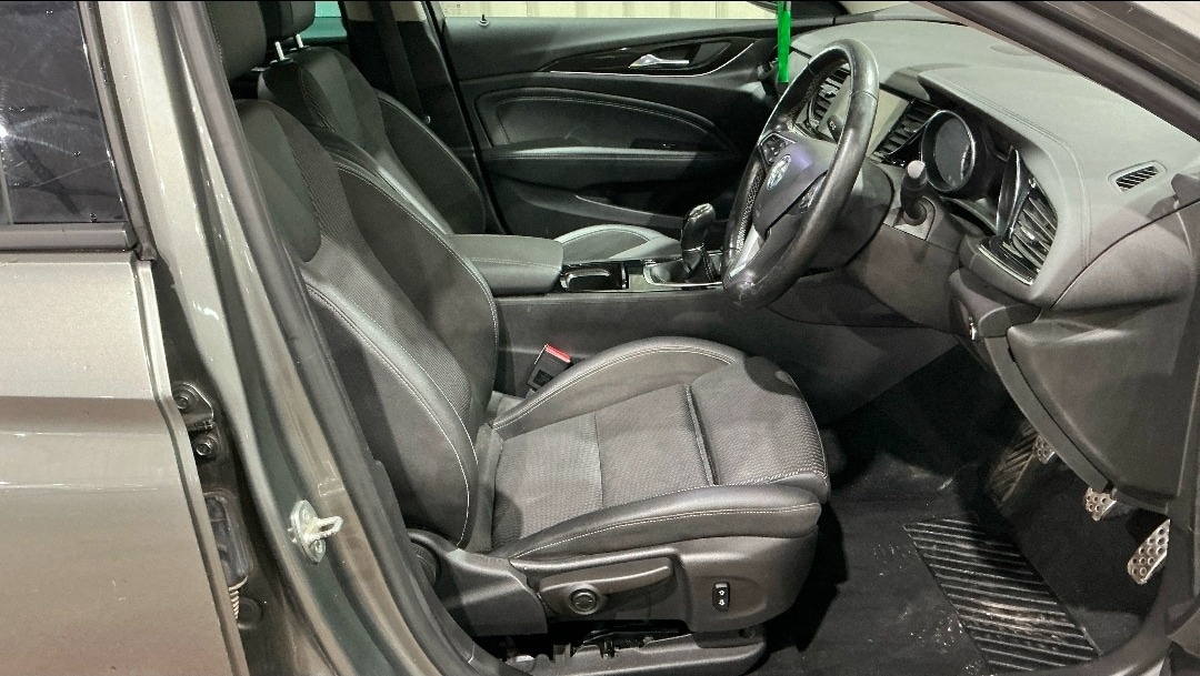 Used Vauxhall Insignia 2018 for sale - 77662506: Photo 8