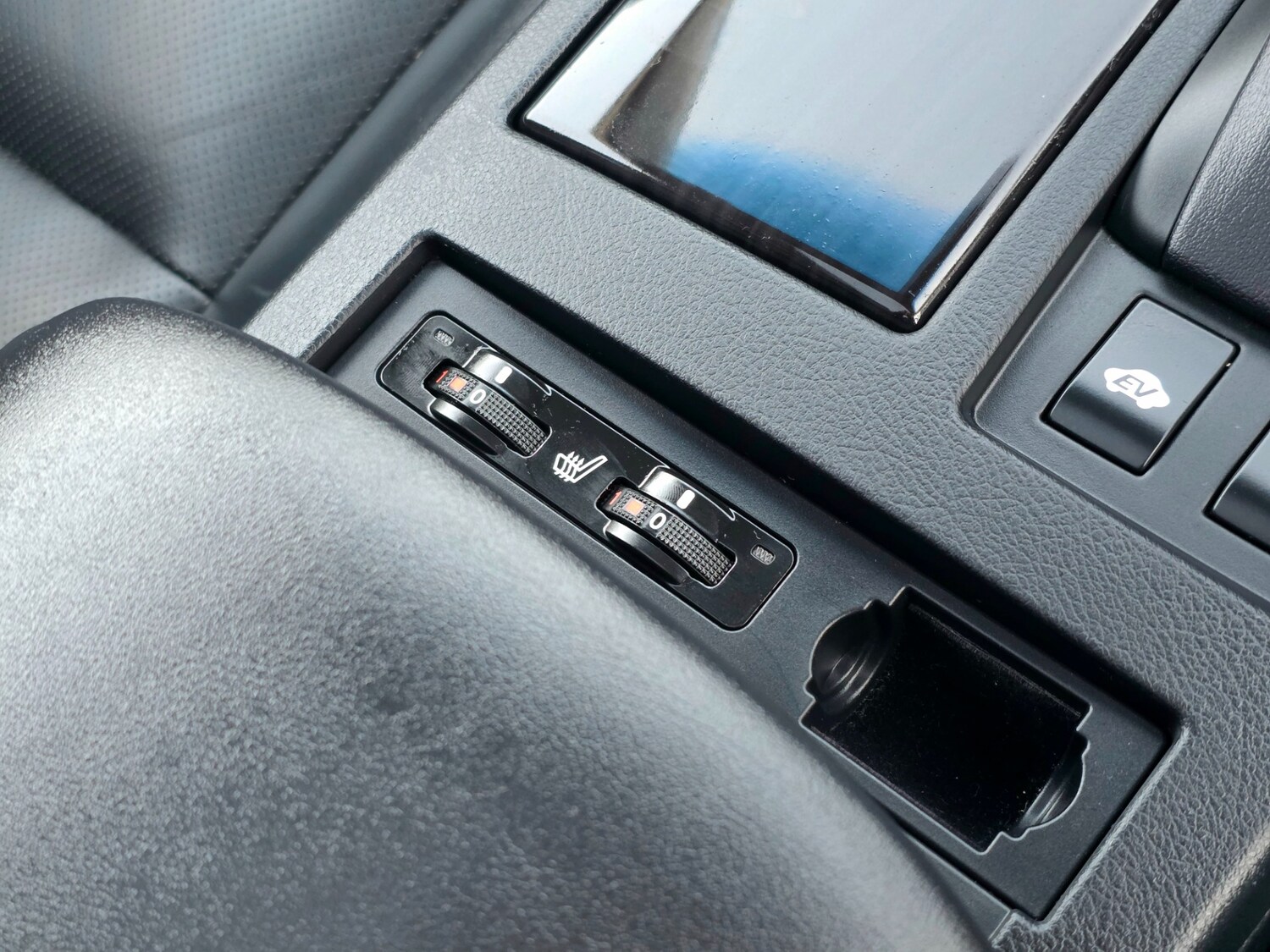 Used Lexus RX 2014 for sale - 77997195: Photo 30