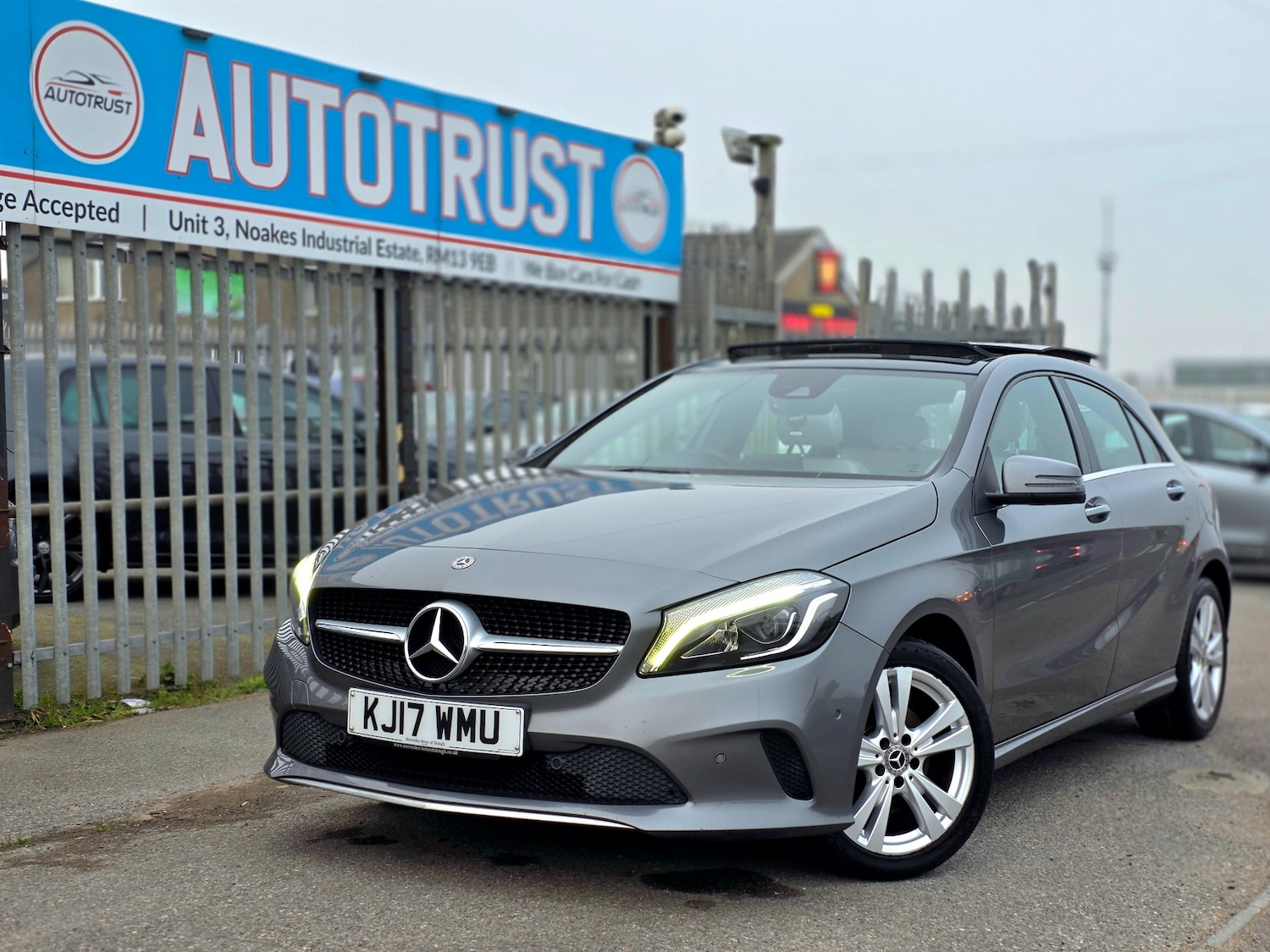 Used Mercedes-Benz A-Class 2017 for sale - 77768159: Photo 3