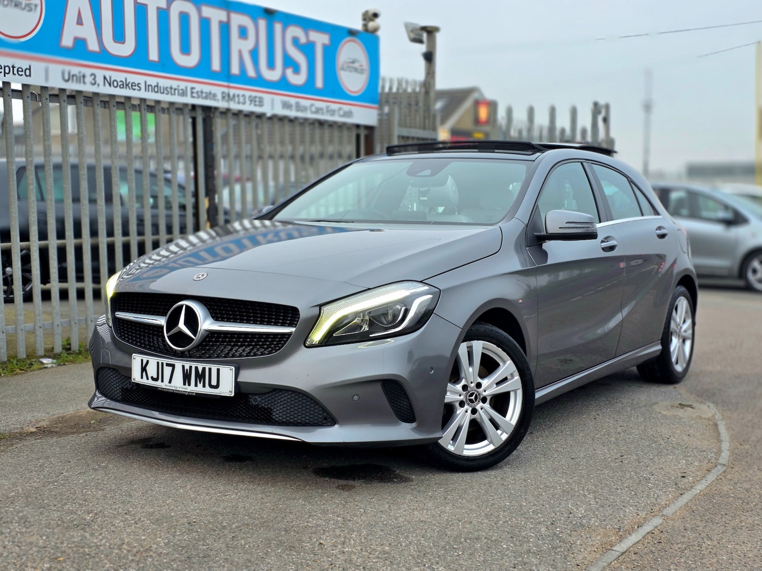 Used Mercedes-Benz A-Class 2017 for sale - 77768159: Photo 4