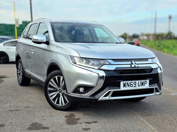 Used Mitsubishi Outlander 2019 for sale - 76205714: Photo 4