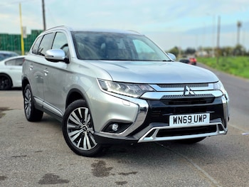 Used Mitsubishi Outlander 2019 for sale - 76205714: Photo