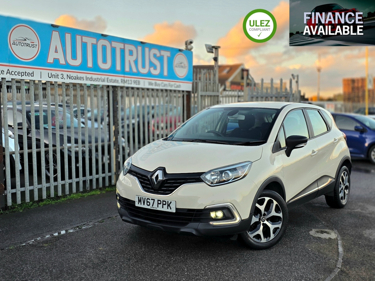 Used Renault Captur 2017 for sale - 76829493: Photo 1