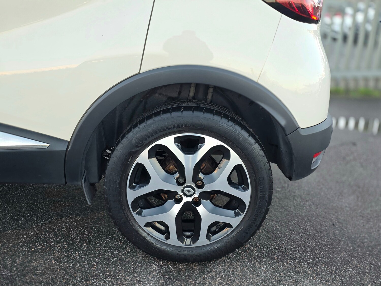 Used Renault Captur 2017 for sale - 76829493: Photo 20