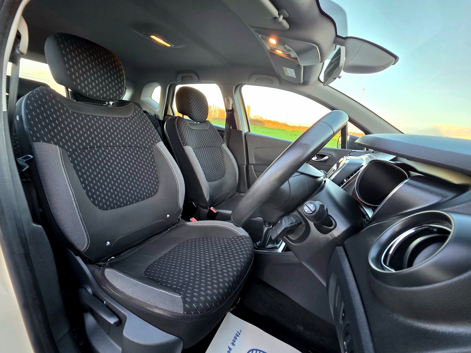 Used Renault Captur 2017 for sale - 76829493: Photo 23