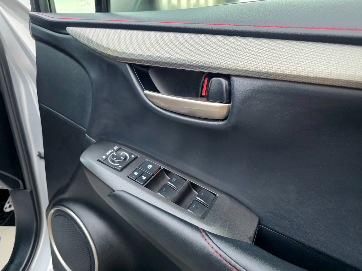 Used Lexus NX 2016 for sale - 76134612: Photo 20