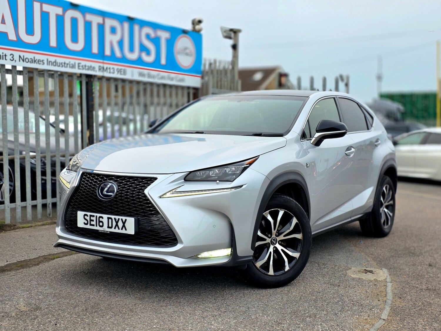 Used Lexus NX 2016 for sale - 76134612: Photo 5